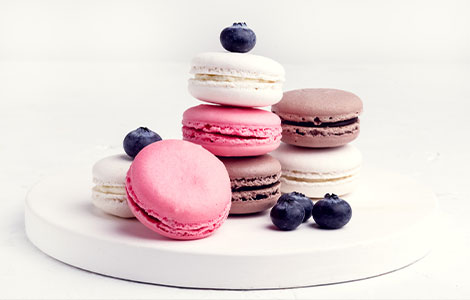 Macrons